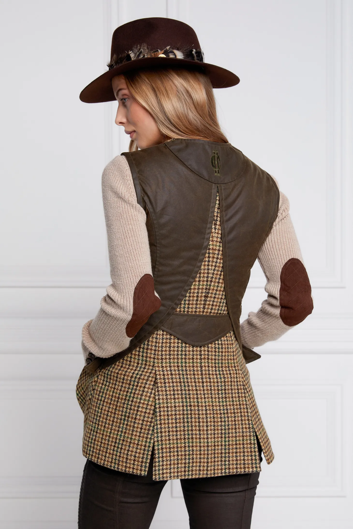 Women Holland Cooper Gilets | Field Vest (Hailes Green Tweed)