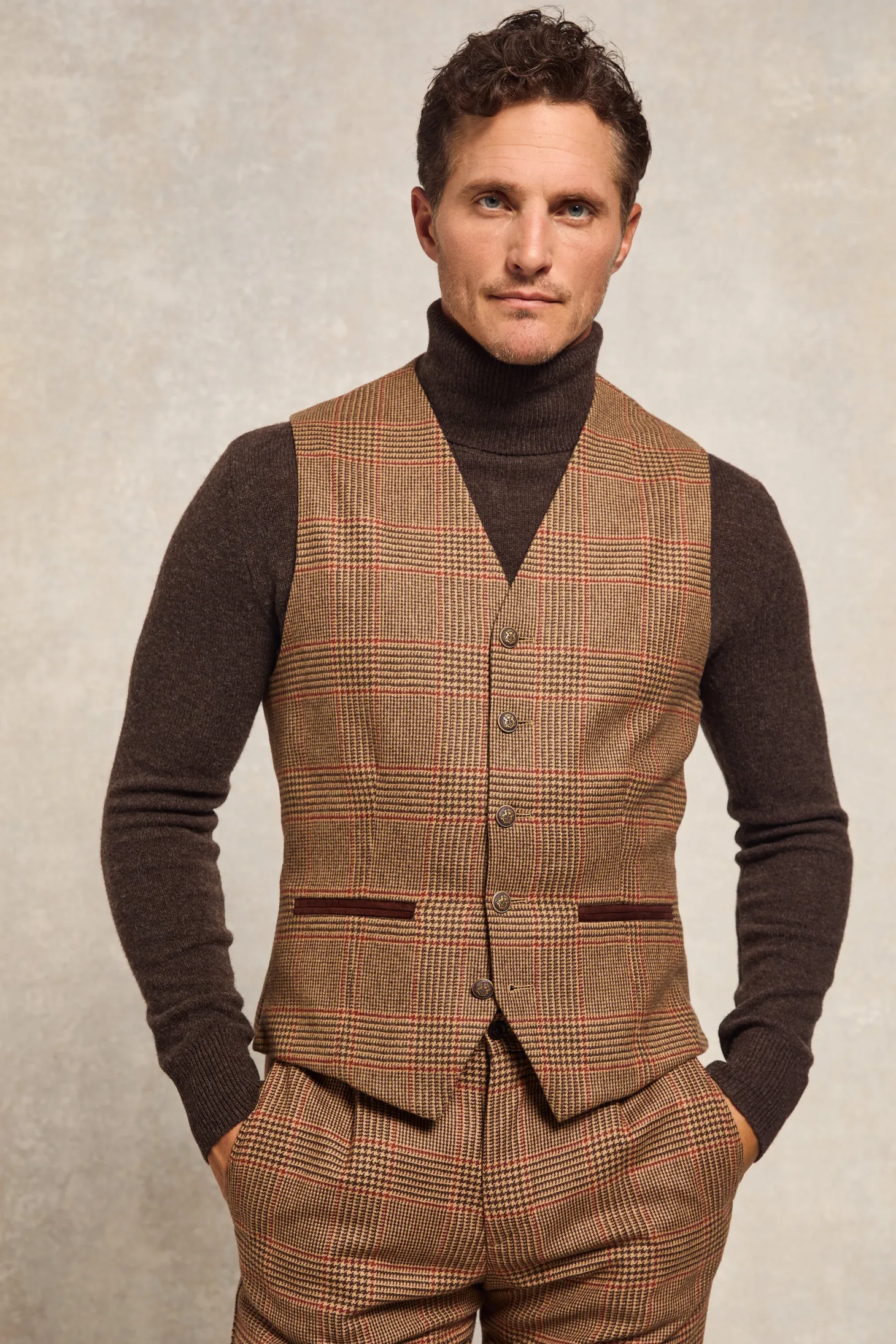 Holland Cooper Waistcoats | St James Waistcoat (Clarence Check Merlot)